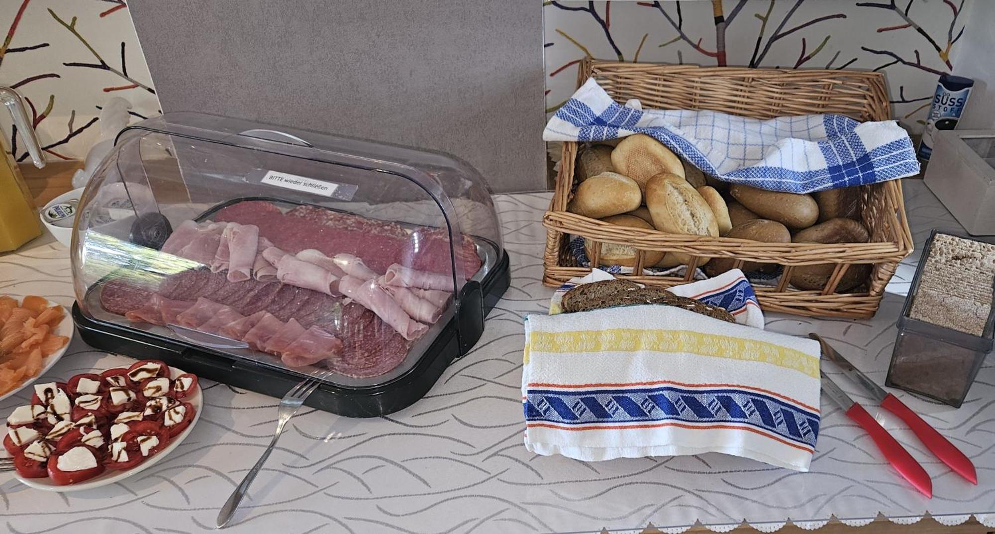 Hotelpension Pfarrhaus Алт Шверин Екстериор снимка